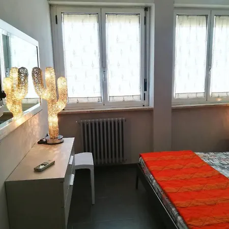 Modern With Wi-fi, Air Conditioning And Balcony; Pets Allowed Nyaraló Otranto