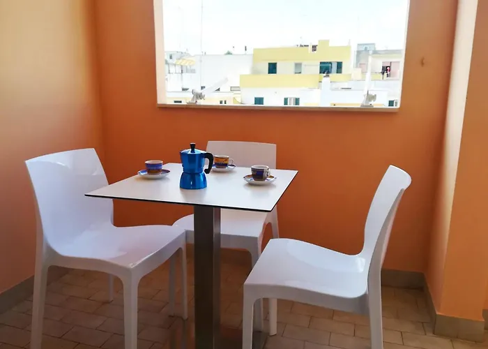 度假居 Modern With Wi-fi, Air Conditioning And Balcony; Pets Allowed 奥特朗托