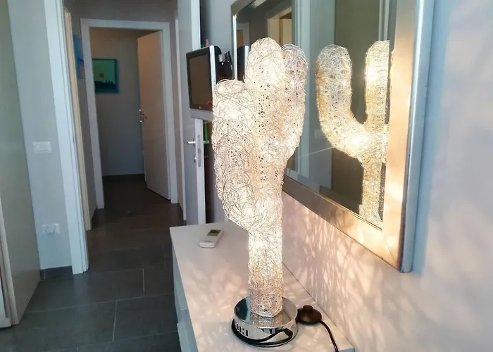 Modern With Wi-fi, Air Conditioning And Balcony; Pets Allowed 度假居 *