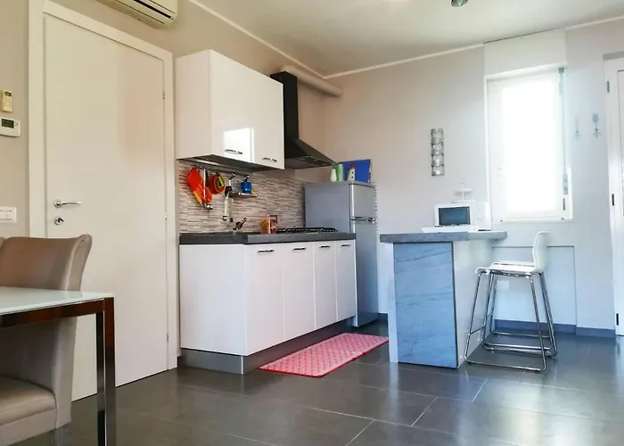 Modern With Wi-fi, Air Conditioning And Balcony; Pets Allowed