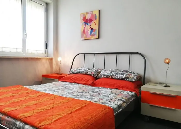 度假居 Modern With Wi-fi, Air Conditioning And Balcony; Pets Allowed 奥特朗托