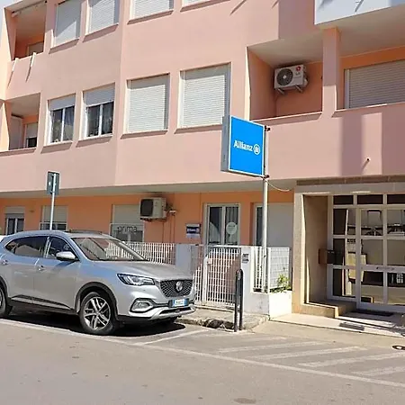 Modern With Wi-fi, Air Conditioning And Balcony; Pets Allowed * Отранто
