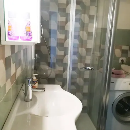 Modern With Wi-fi, Air Conditioning And Balcony; Pets Allowed *