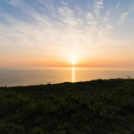 Modern With Wi-fi, Air Conditioning And Balcony; Pets Allowed Tatil Evi Otranto